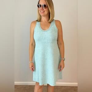 Travel dress Lightweight Blue/green moisture wick material